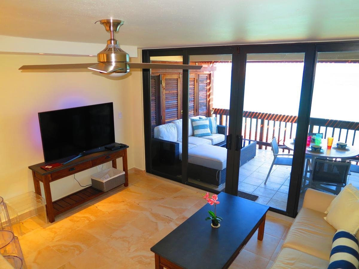 2Br Luxury Beachfront Duplex Villa On Sapphire Beach III East End  Esterno foto